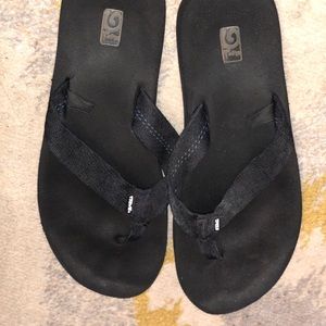 Black Teva Flip Flops